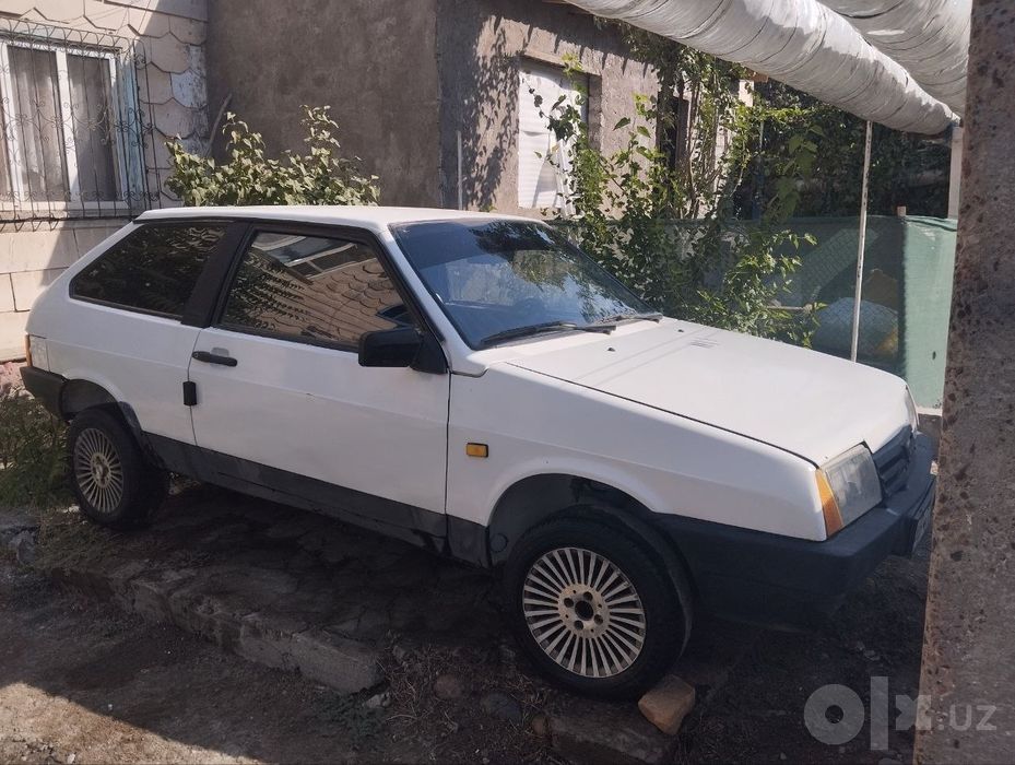 Продается на запчасти 2108