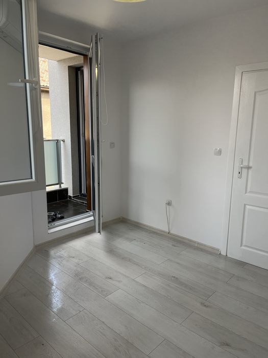 Продава се  в Пазарджик, Идеален център -  кв.м за 0 €/ - Снимка #10