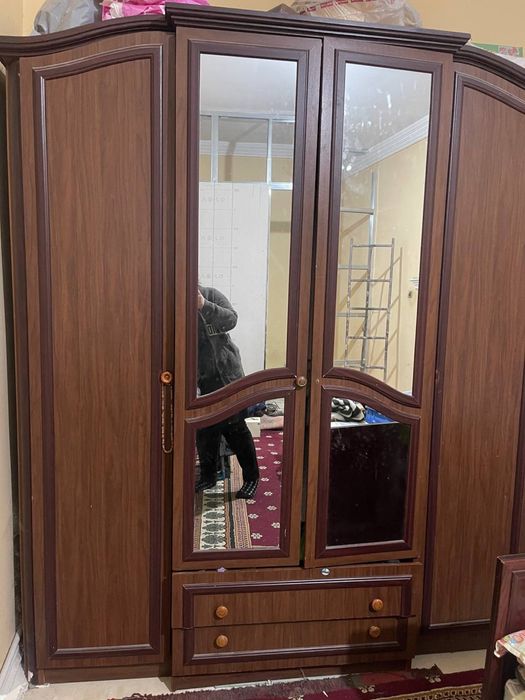 Спальние горнитур шкаф