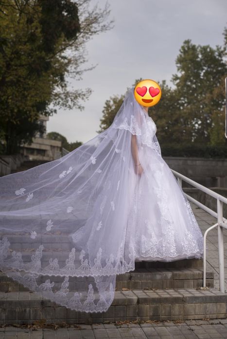 Булчинска рокля ,