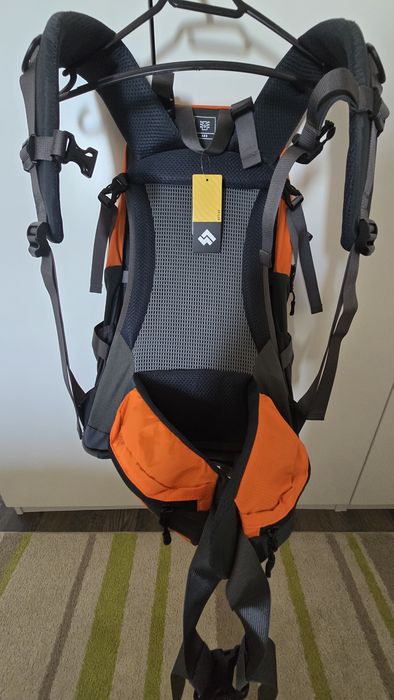Rucsac trekking Alpinus Tarfala 35 litri