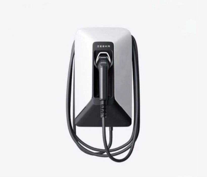 Продам зарядку на zeekr