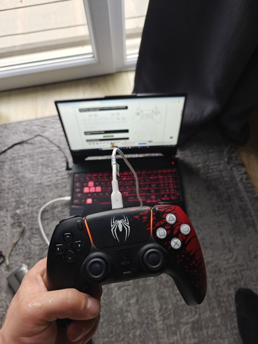 Controler ps5 Spiderman ediție limitată