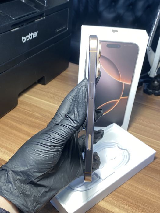 iPhone 16 Pro Max • 256 GB • Desert Titanium / Cod produs: 3911