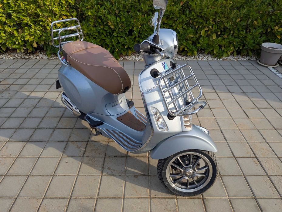 Vespa Pic Nic 50cc 2023. State excelenta