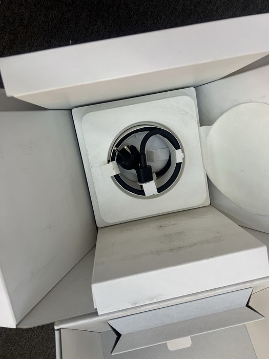 Продам новый mac studio m2 max -32gb-512
