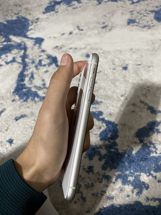 Айф 11 Ақ и Қара цвет  сатылады