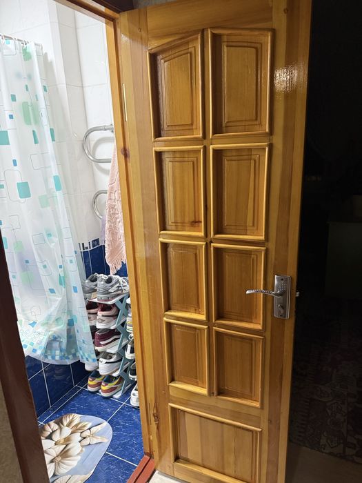 Деревянные двери бу