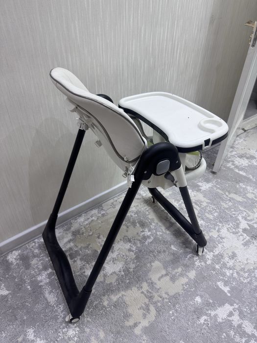 Детский стульчик для кормления