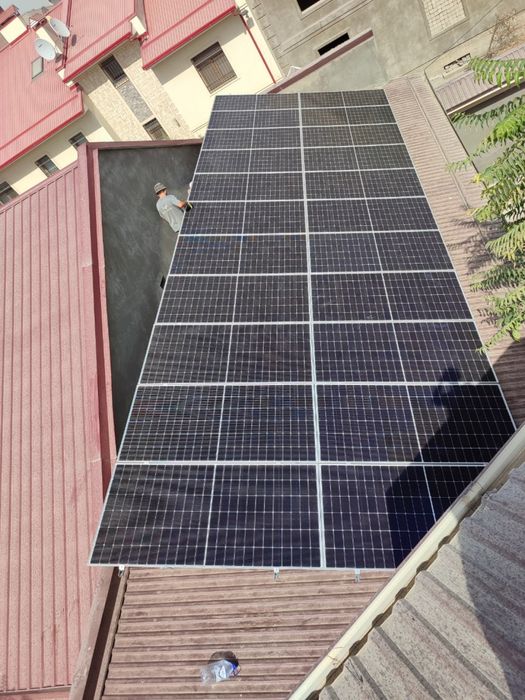 Jinko Solar optom quyosh panellar 625w 720 bor