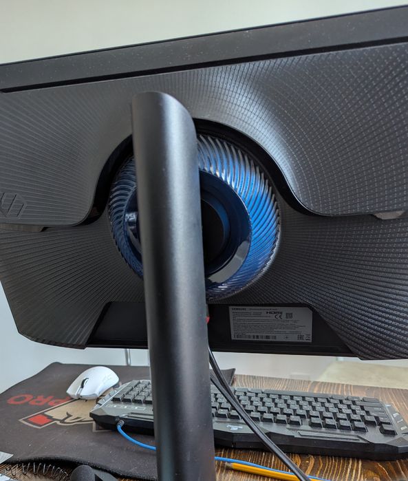 Монитор Samsung Odyssey G3 180Hz