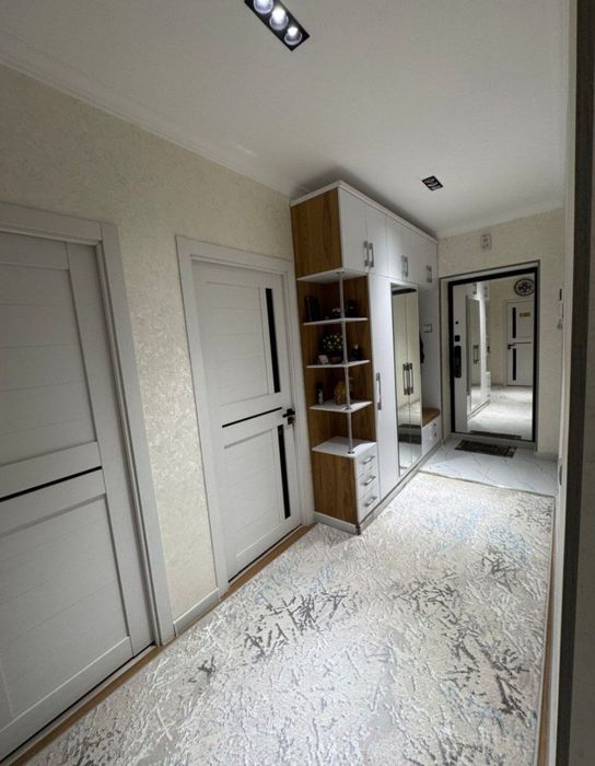 9-худуд 2/7/7 55 м² Сергели Янгихаёт продаётся квартира