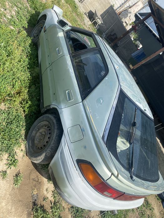 Срочно! Mazda 323