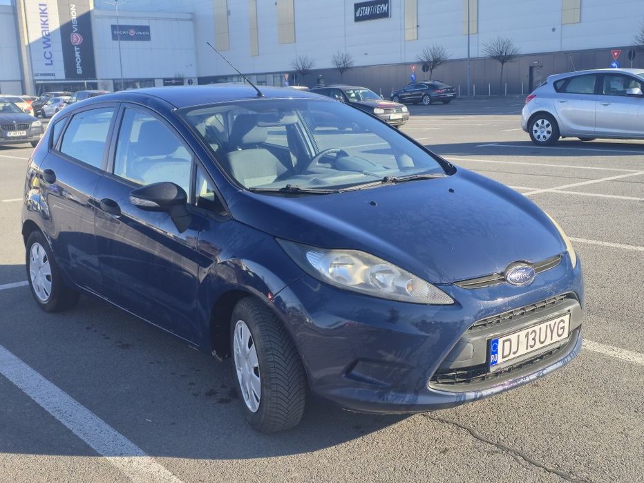 Ford Fiesta hatchback 1.4tdci an 2009 stare f bună  proprietar