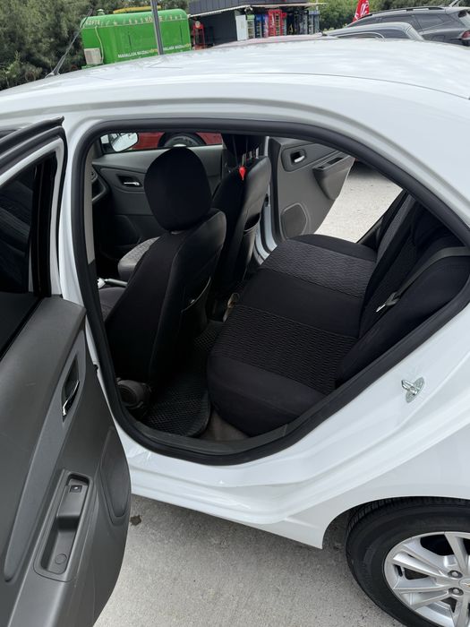 Chevrolet Cobalt 2023 — 5