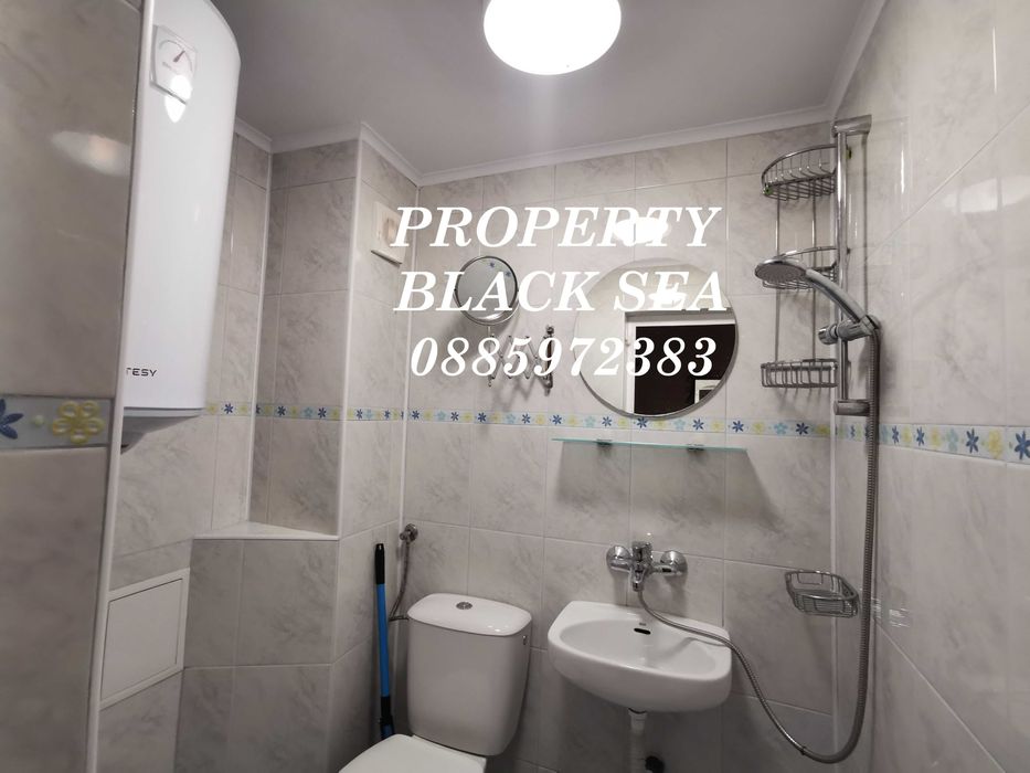 Продава се Тристаен апартамент в Бургас, Възраждане - 80 кв.м за 1688 €/кв.м - Снимка #9