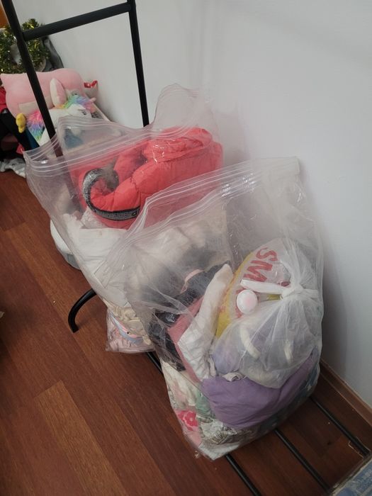 Чистые детские вещи есть все