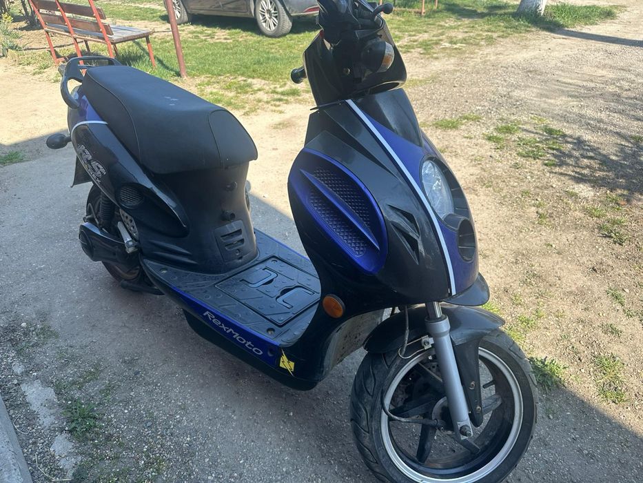 Vând scuter electric 1500w