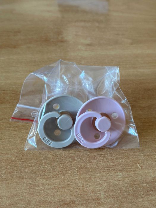 Set 2xsuzeta Bibs Colour Latex 0 luni+ White/Baby Blue utilizat 2 luni