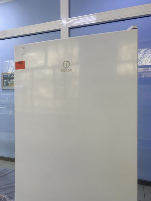 холодильник indesit