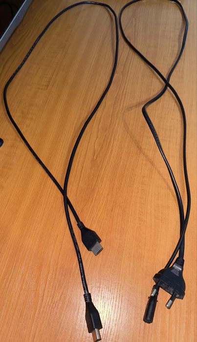 PS4 Slim 872GB+ 6 игри – отлично състояние