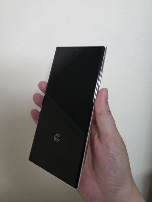 Продам самсунг s23 ультра