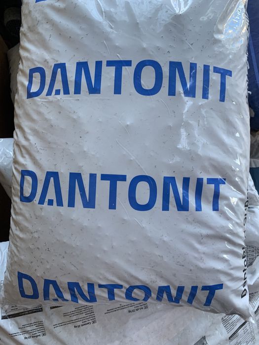 Vindem bentonita,zeolit ptr. foraje apa,subtraversari, turnatorii.