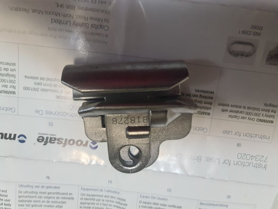 Vând Kit protecție cădere Capital Safety UniGrab + carabinieră 28kN