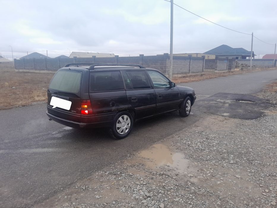 Опел Астра Универсал