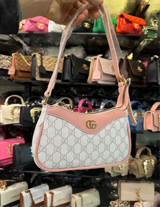 Дамски чанти Louis Vuitton/Guess/CK/PINKO