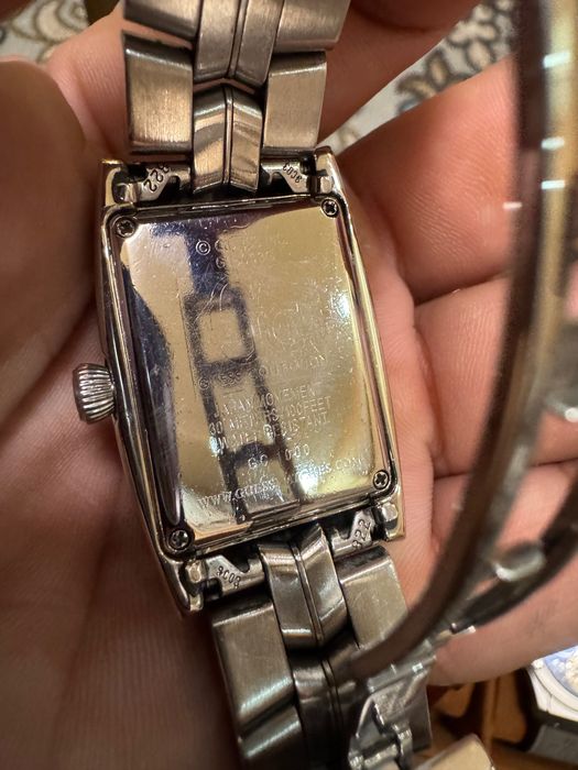 GUESS GC10500 men’s dress watch