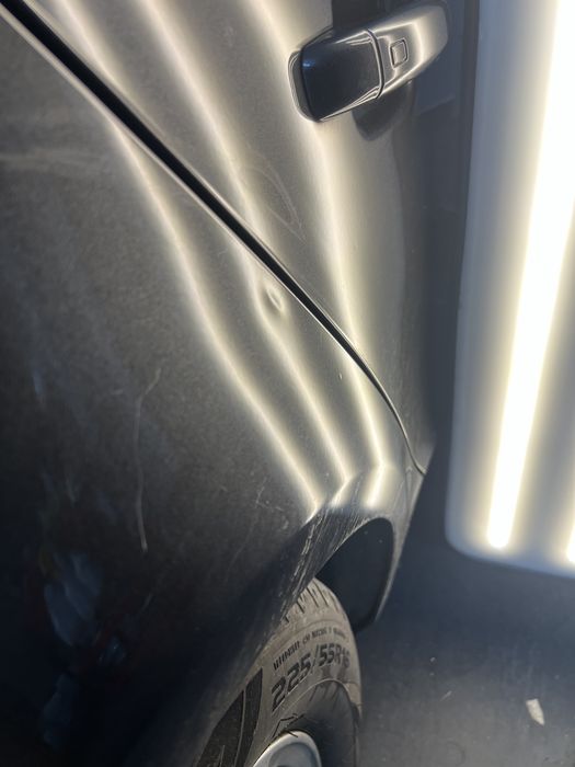 Reparații ușoare caroserie/retușuri vopsea