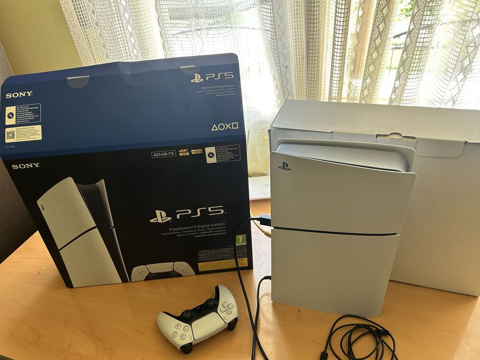 Vând PS 5 Digital Edition