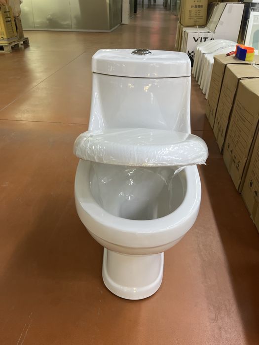 Унитазы, умывальники, ванны со склада(оптом)