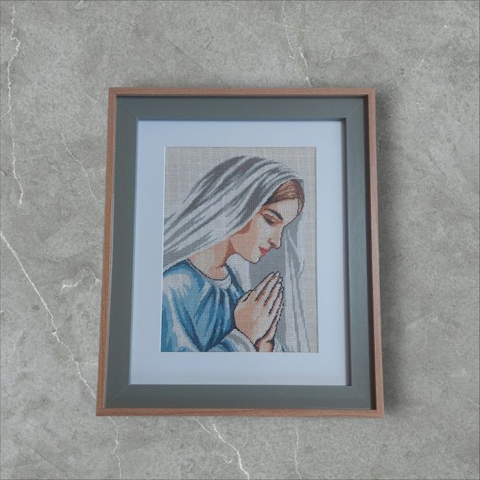 Goblen cusut manual cu punct mic