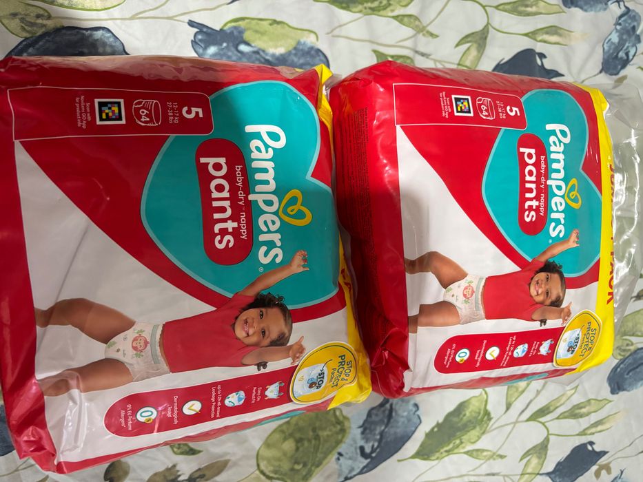 Гащички и памперси на “ Pampers””