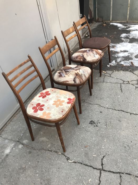 Продам венские стулья