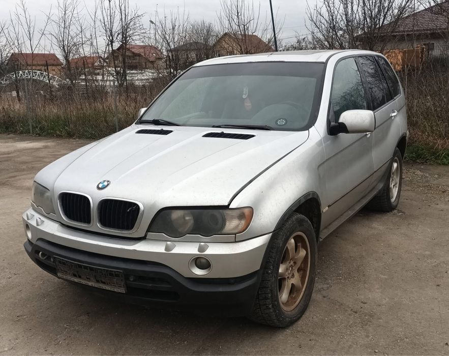 Dezmembrez Bmw X5 3.0d
