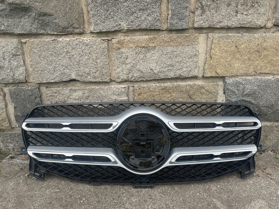 Продава Решетка Mercedes GLE