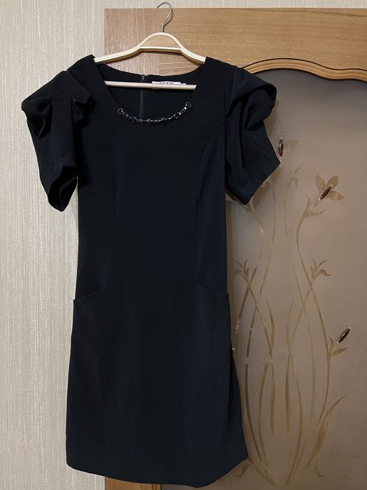 Вечерние платья  по 5000