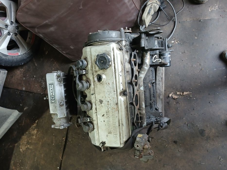 Продам митсюбиси лансер  по болтами