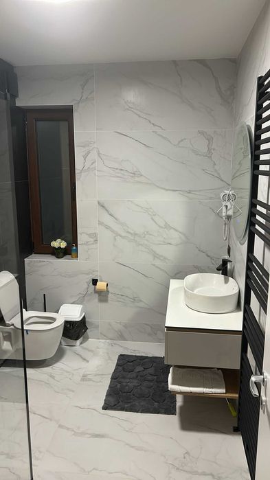 Apartament 2 camere de vanzare Poiana Mica