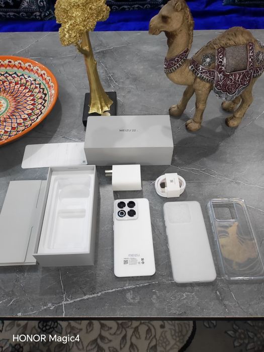 Meizu 22 Noviy model Snepderogon 8gen 4s