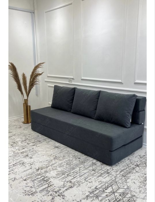 Бескаркасный диван Mery, 200х220 см, обивка велюр, серый