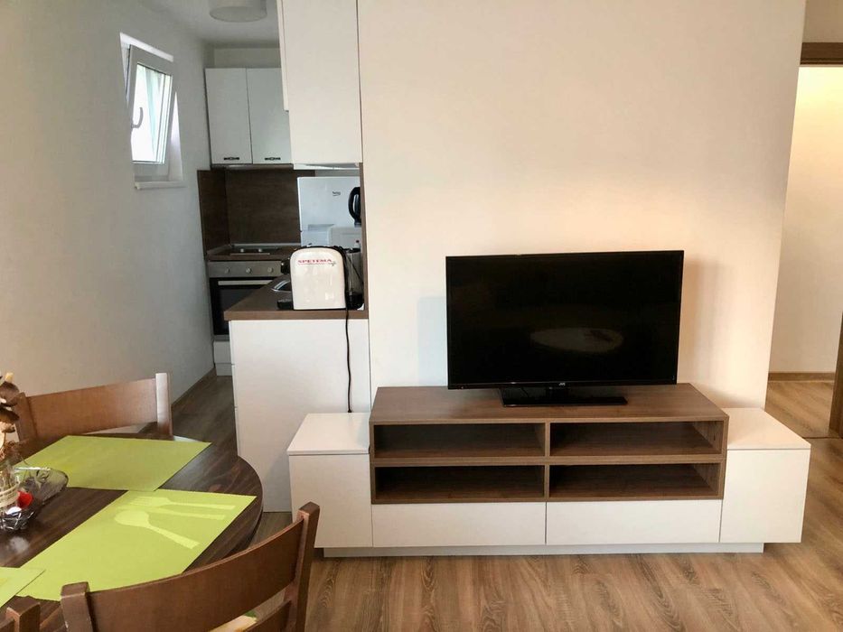 Дава се под наем Двустаен апартамент в София, Медицинска академия - 55 кв.м за 612 € - Снимка #1