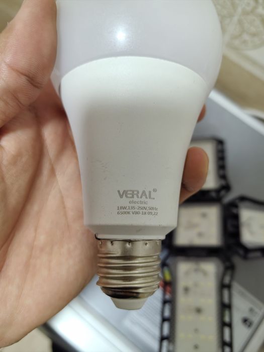 LED lampochka chiroq lyustra