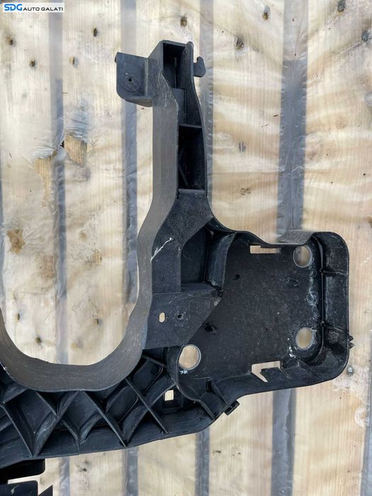 Trager Tragher Panou Frontal Calandru cu Suport Suporti Ochelar Far Faruri Renault Scenic 2 2003 - 2009 Cod 8200137496 8200137495 [L3486]