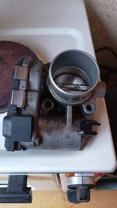 Дросел за Фиат Браво 1.4/90 коня.