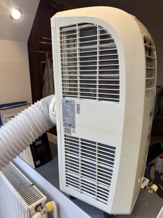 Aer conditionat portabil 12.000BTU