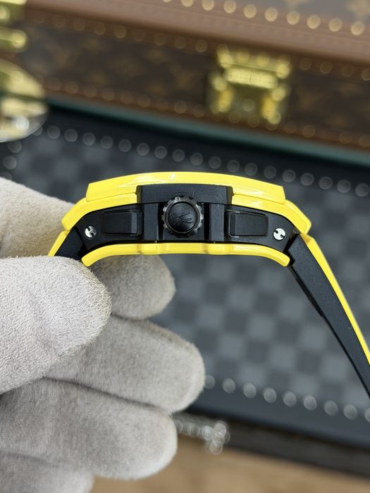 HB Spurit of Bang Yellow Ceramic 42mm